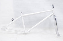 Cargar imagen en el visor de la galería, Cuadro y horquilla R4 Chromoly 29&quot; Pro BMX, crudo con capa transparente
