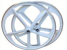 Cargar imagen en el visor de la galería, R4 Premium CNC 29″ BMX 5-Spoke Alloy Bicycle Sealed Wheel set, White
