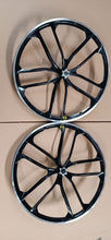 Load image into Gallery viewer, 29″ CNC BMX Cruiser 10 Spoke Alloy Rims Bicycle Sealed Wheel Set, Gloss Black

