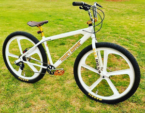 29″ BMX CNC 5-Spoke 10 Speed Fast Ripper Alloy Bicycle Sealed Wheel set, White