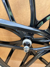 Load image into Gallery viewer, 29″ CNC BMX Cruiser 10 Spoke Alloy Rims Bicycle Sealed Wheel Set, Gloss Black
