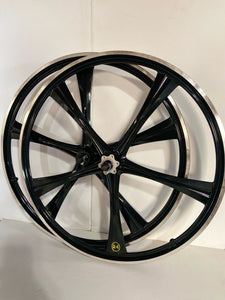 R4 Custom 26″ CNC BMX 5 Spoke Alloy Mag Wheels Complete Set, Gloss Black